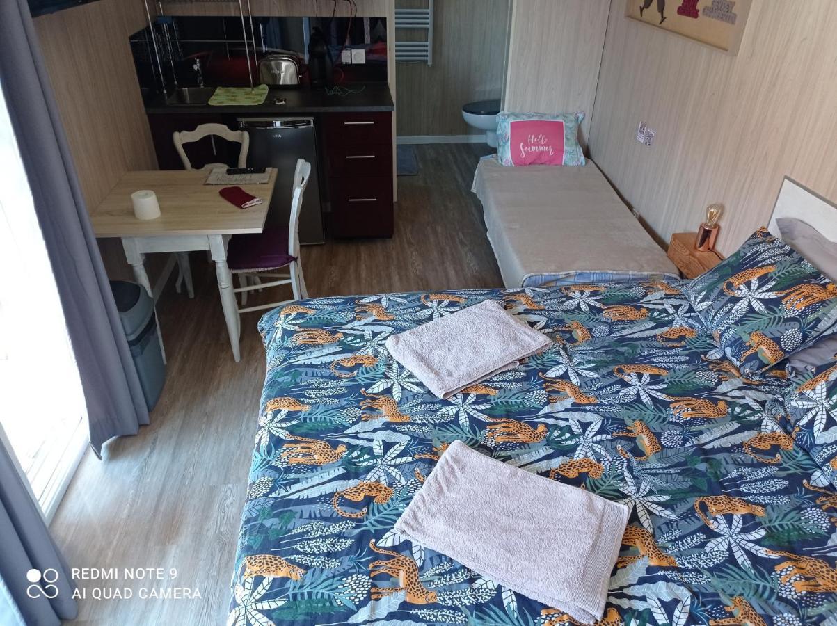 Le Clos Des Genets Agencourt Buitenkant foto